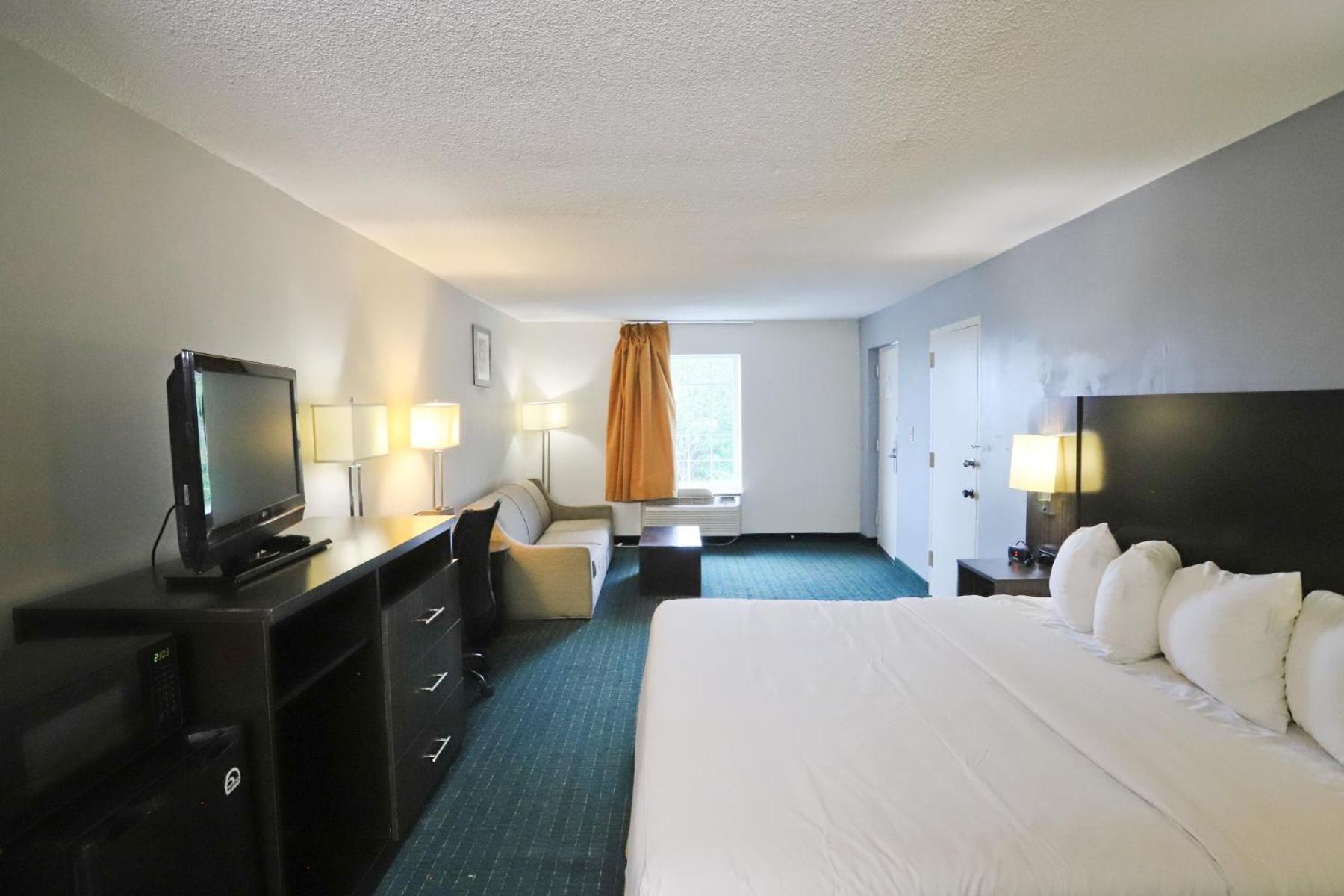 Greenville Inn & Suites Buitenkant foto