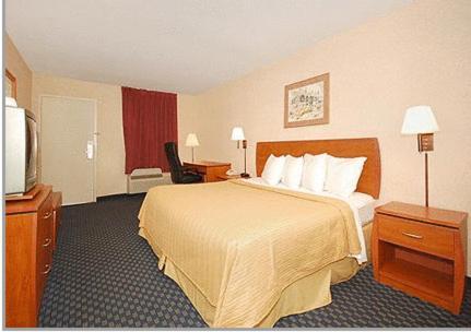 Greenville Inn & Suites Buitenkant foto